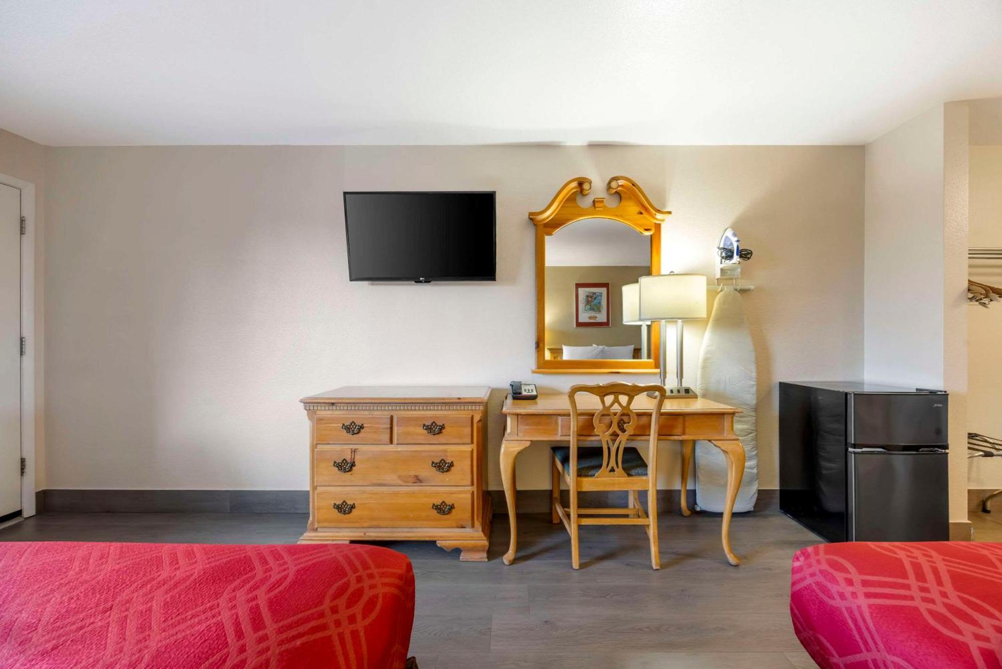 Rodeway Inn Albany Dış mekan fotoğraf