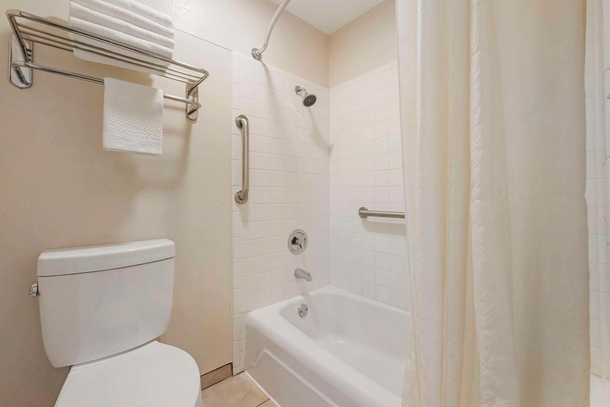 Rodeway Inn Albany Dış mekan fotoğraf