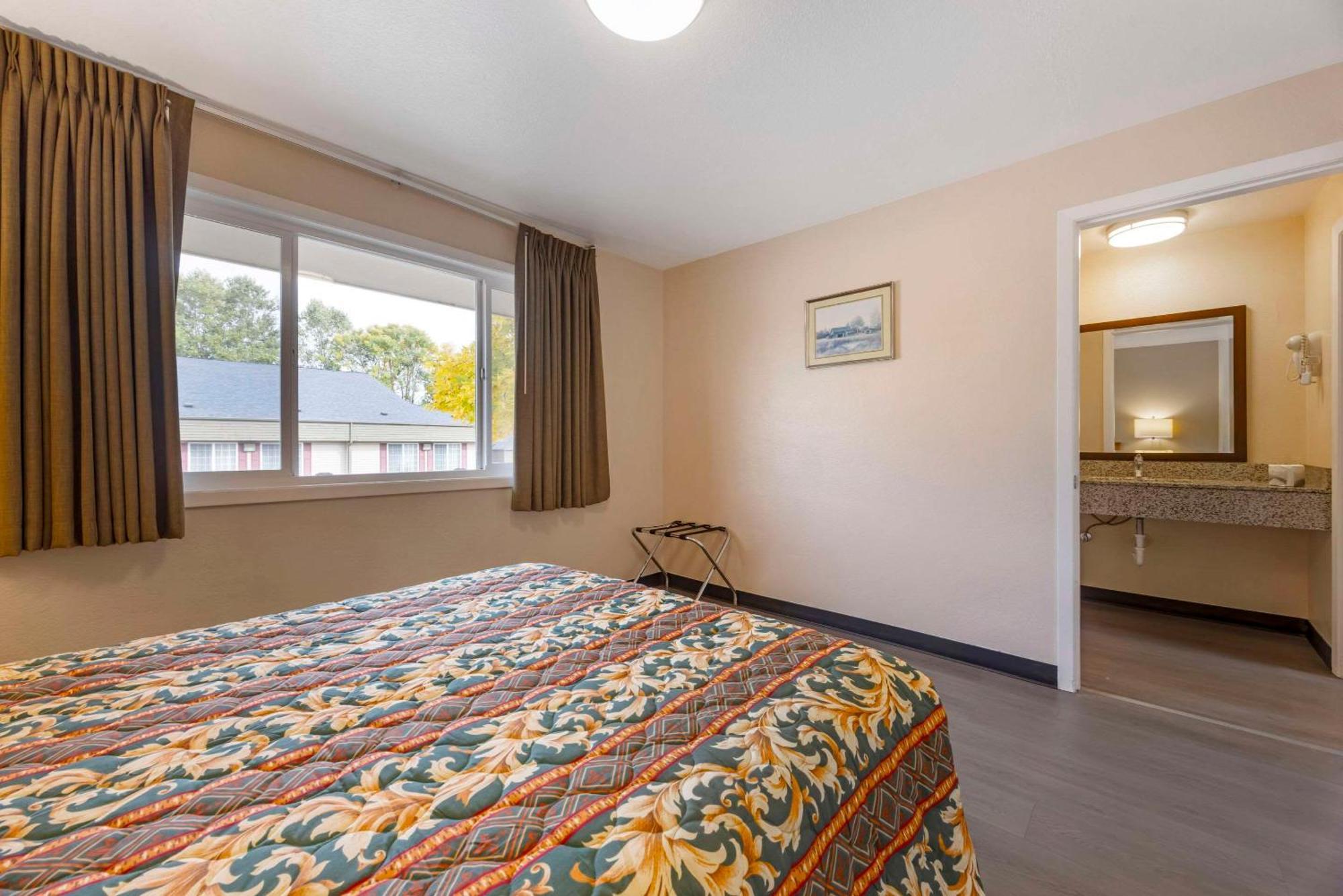 Rodeway Inn Albany Dış mekan fotoğraf